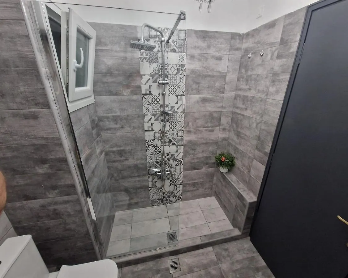 Master1 Seaside Lux Apartment Thessaloniki